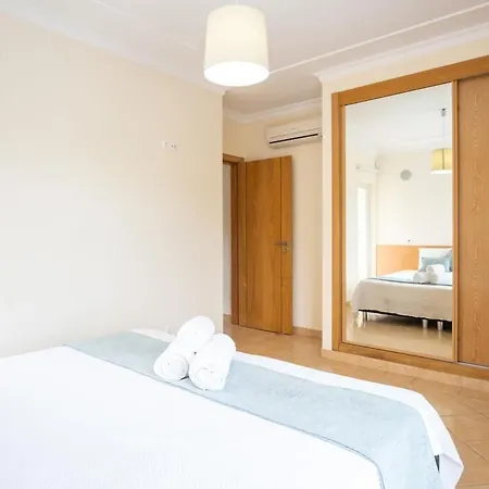 Thiago Holidays Casa vacanze